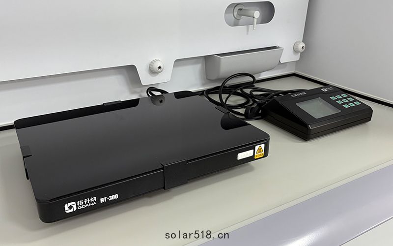 實驗電(diàn)熱板